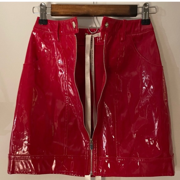 COPY - Mistress Rocks patent latent leather skirt! Available in Red & Black - Picture 5 of 5